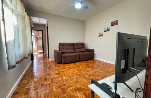 Zona 01 Apartamento | Apartamento 2 QTS Excelente Localização - EV05