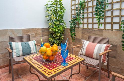 Triana Apartamento | Apartamento Aires de Triana riverside