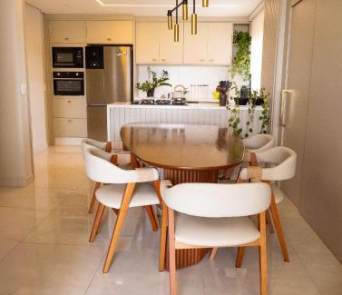 Regiao do lago Apartamento | Apartamento Alto Padrão com Vista Para o Lago