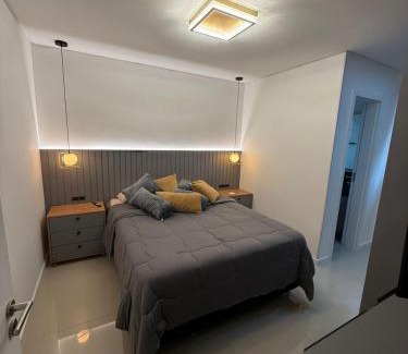 Tabuleiro dos Oliveiras Apartamento | Apartamento alto padrão de 2 quartos com Garagem