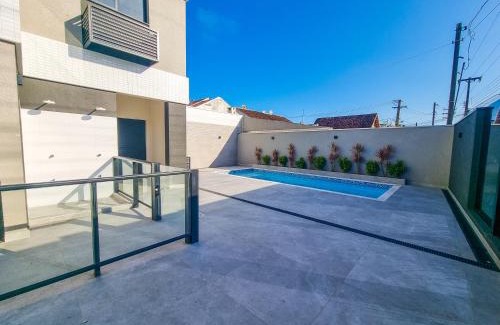 Matinhos Apartamento | Apartamento ampla sacada vista mar e piscina em Matinhos PR