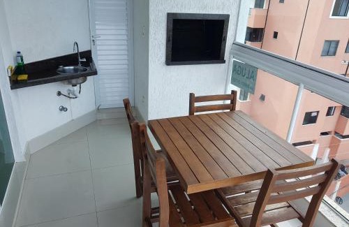 Centro Apartamento | APARTAMENTO AMPLO - 3 SUÍTES - VISTA DESLUMBRANTE para O MAR NO CENTRO DE ITAPEMA, SC