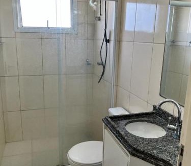 Americana Apartamento | APARTAMENTO AMPLO COMPLETO (SUITE/QUARTO)