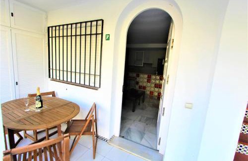 Torrequebrada Apartamento | Apartamento Andalucía - A 100 metros de la playa, Camino recto sin cuestas - Piscina