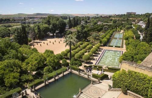 Cercadilla-Medina Azahara Apartamento | Apartamento Arfe junto al centro