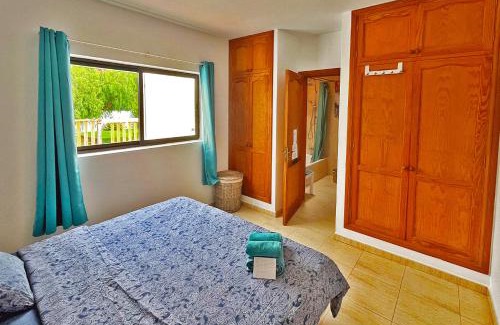 Tinajo Apartamento | Apartamento Arriba, Casa-la-Costa