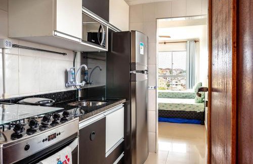 Praia dos Sonhos Apartamento | APARTAMENTO, ATÉ 4 PESSOAS,20 Metros da PRAIA do SONHO, PÉ NA AREIA,100 MB WI-FI