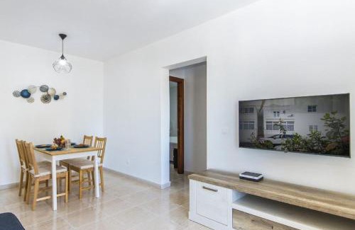 San Bartolome Apartamento | Apartamento Atenea