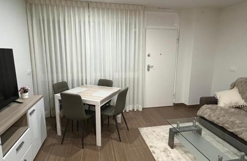 Barajas Apartamento | Apartamento Barajas-aeropuerto Mercurio B