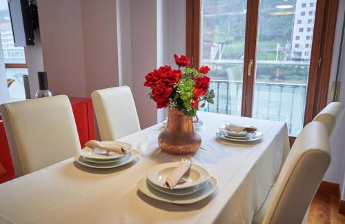 Deustuko San Pedro-Erribera Apartamento | Apartamento BIO Exclusivo con mirador en Bilbao y aparcamiento público gratuito