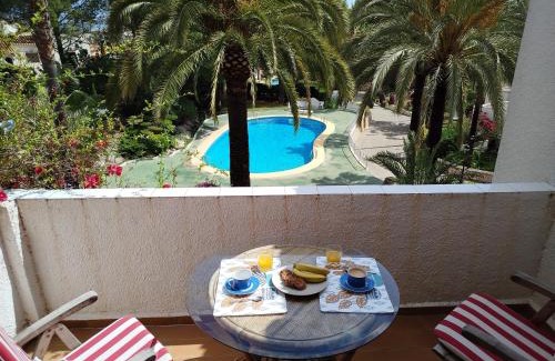 Pedreguer Apartamento | Apartamento Buganvilla Pool