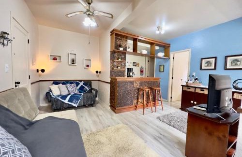 Bairro Lago Negro Apartamento | Apartamento c/LAREIRA CONDOMÍNIO, próx LAGO NEGRO