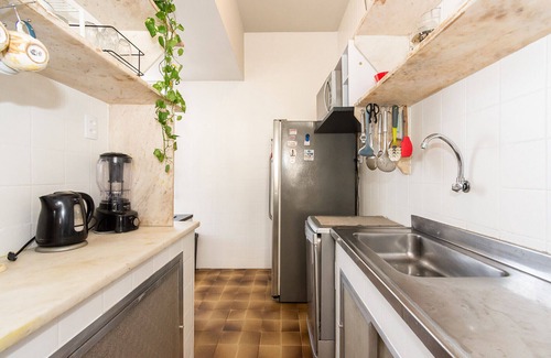 Catete Apartamento | Apartamento c WiFi a 900m da Praia do Flamengo/RJ