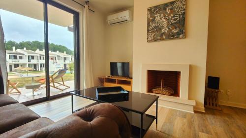 Portimao Apartamento | Apartamento com terraços privativos em resort de luxo, By QoZzy