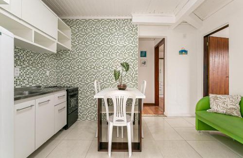 Cachoeira do Bom Jesus Apartamento | Apartamento com varanda