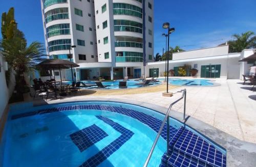 Bandeirantes Apartamento | Apartamento com varanda gourmet e churrasqueira Caldas Nova