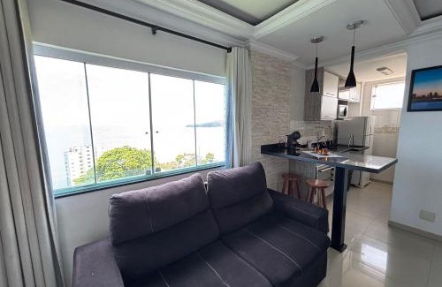 Porchat Island Casa | Apartamento com Vista Única e Maravilhosa !