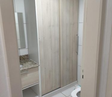 Desvio Rizzo Apartamento | Apartamento com vista para lagoa