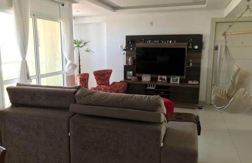 Barra Velha Apartamento | Apartamento com vista para o mar distante 150 m da praia