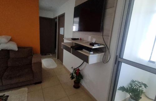Sao Sebastiao Apartamento | Apartamento completo com Wi-Fi, garagem em condomínio - Ideal para estadias tranquilas