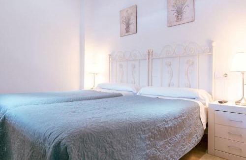 Alameda Apartamento | Apartamento con encanto en patio sevillano (202)