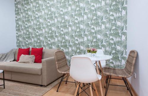 Barrio de La Latina Apartamento | Apartamento con Estilo en Madrid de los Austrias -Tradición Renovada