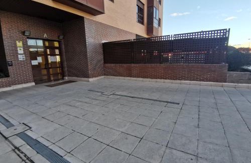 Rejas Apartamento | Apartamento con garaje y piscina