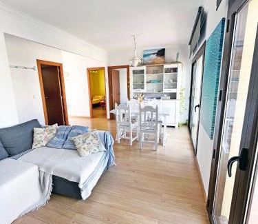 L'Escala Apartamento | Apartamento con gran terraza en el centro