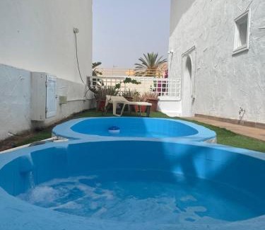 San Fernando Casa | Apartamento con jardín y pequeña piscina privada para refrescarse