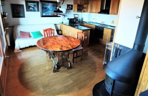 Sainte-Leocadie Apartamento | Apartamento con piscina en Santa Leocadia