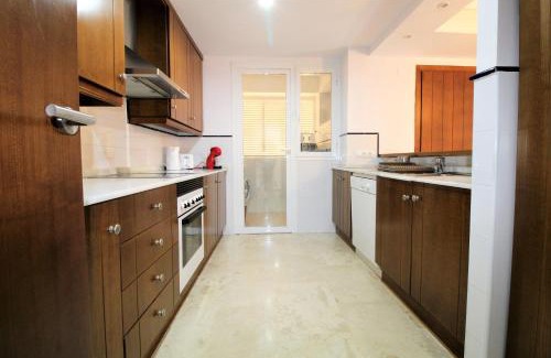 Punta Prima Apartamento | Apartamento con piscina y playa cercana en Torrevieja, area de Punta Prima AQ-125