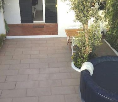 Cales Piques Apartamento | Apartamento con terraza y jacuzzi, zona ciutadella
