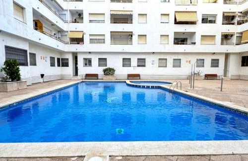 Pineda de Mar Apartamento | Apartamento con Terraza,Piscina,Playa y Aire acondicionado
