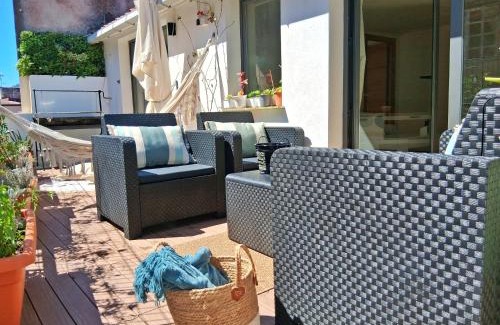 Noia Apartamento | Apartamento con terraza, centro histórico de Noia