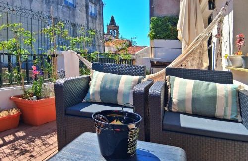 Noia Apartamento | Apartamento con terraza, centro histórico de Noia