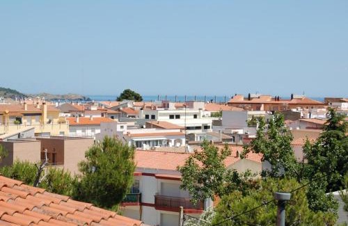 Llanca Apartamento | Apartamento con terraza, parking y jardín, a 300m de la playa - ES-228-40