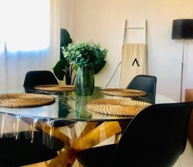 Torredembarra Apartamento | Apartamento con WIFI y piscina cerca del mar