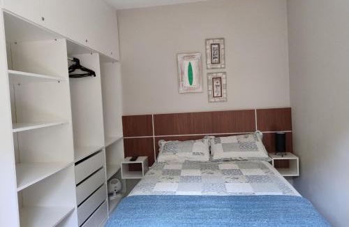 Toninhas Apartamento | Apartamento Condomínio Wembley Tênis - Toninhas - Ubatuba - SP