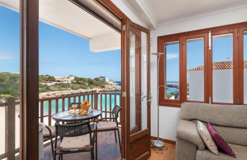 Cala Marcal Apartamento | Apartamento Corb Mari 2 en la playa Cala Marsal!