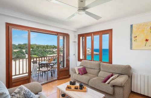 Cala Marcal Apartamento | Apartamento Corb Mari 2 en la playa Cala Marsal!