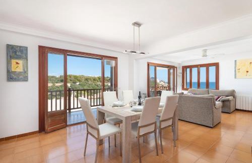 Cala Marcal Apartamento | Apartamento Corb Mari 2 en la playa Cala Marsal!
