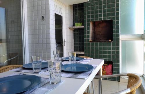 Cachoeira do Bom Jesus Apartamento | Apartamento de 2 quartos a 3 minutos a pé da praia de Cachoeira de Bom Jesu com águas calmas