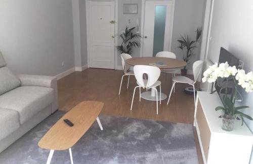 Casco Vello Apartamento | Apartamento de La Luz Céntrico en Náutico -Parking