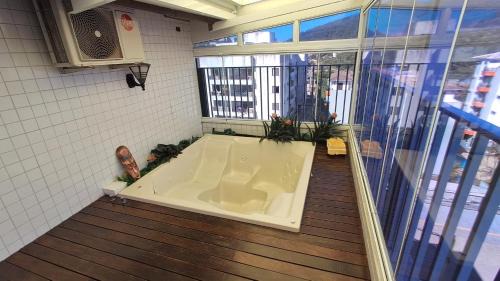 Acarau Apartamento | Apartamento duplex com jacuzzi no Itágua - Tenório