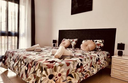 San Miguel de Abona Apartamento | Apartamento en Golf del Sur con piscina
