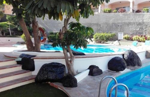 San Miguel de Abona Apartamento | Apartamento en Golf del Sur con piscina