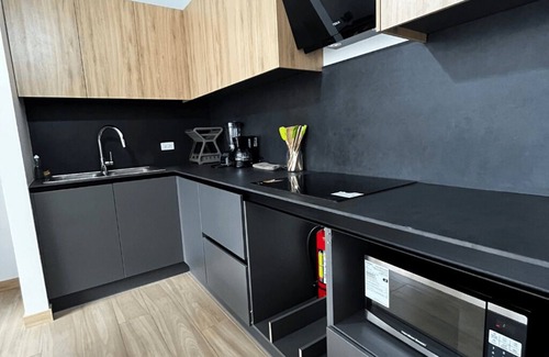 Quito Apartamento | Apartamento, edificio EPIQ con piscina y coworking