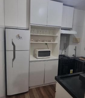 Carumbe Apartamento | Apartamento em condomínio proximo ao shopping Pantanal e parque tia Nair