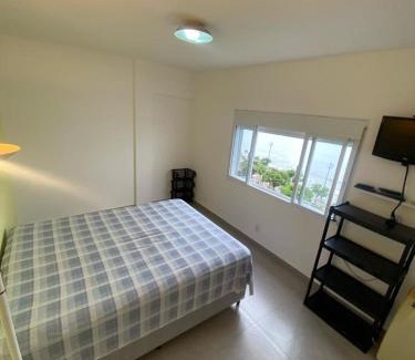 Ponta da Praia Apartamento | Apartamento em frente ao mar