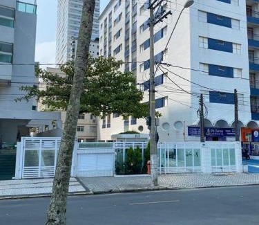 Canto do Forte Apartamento | Apartamento em Frente a Praia - não vista mar